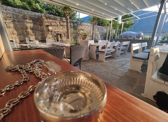 montenegro/bay-of-kotor/restaurant/la-ricetta
