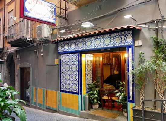 italy/naples/restaurant/osteria-il-gobbetto