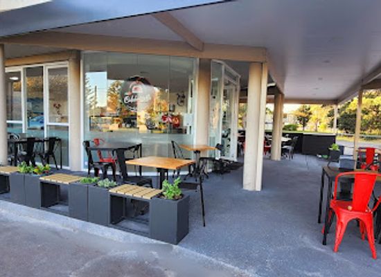 australia/jervis-bay/restaurant/calabrisella-woodfired-pizzeria-callala-beach