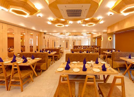 india/west-india/restaurant/riviera-restaurant-banquet