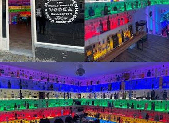 denmark/copenhagen/bar/cafe-33