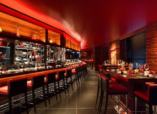 switzerland/geneva/les-paquis/restaurant/l-atelier-robuchon
