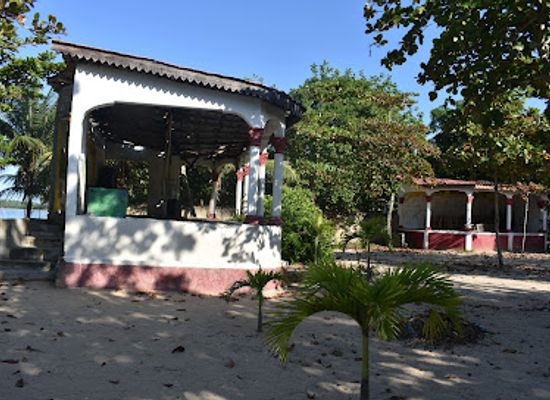 haiti/nord-ouest/restaurant/chouchou-bay-beach