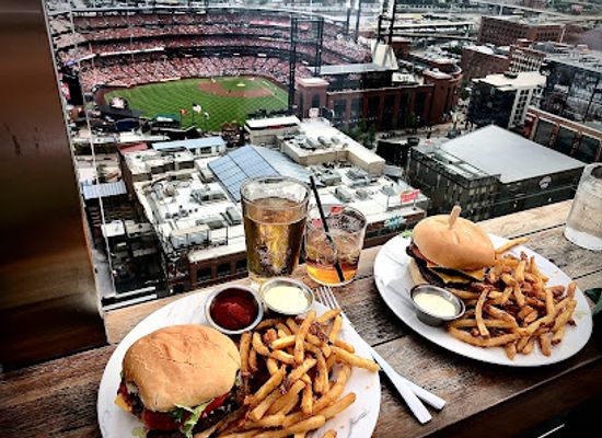 missouri/st-louis/restaurant/three-sixty