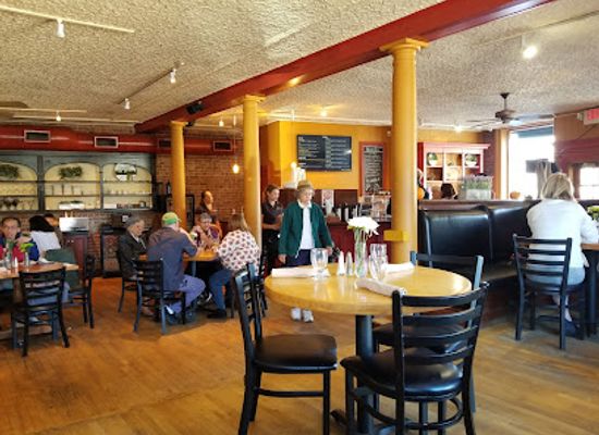 connecticut/litchfield-hills/restaurant/the-corner