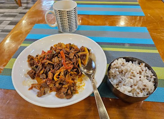 mongolia/lake-khovsgol/restaurant/rose-cafe