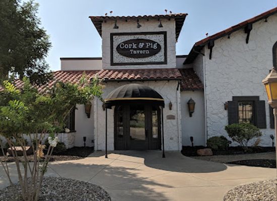 texas/san-angelo/restaurant/cork-pig-tavern