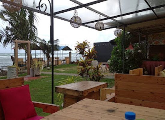 sri-lanka/ruhuna/restaurant/sea-view-food-court