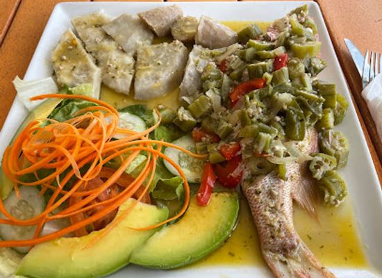 sint-maarten/simpson-bay/restaurant/breedy-s-pit-stop-and-seafood-shack