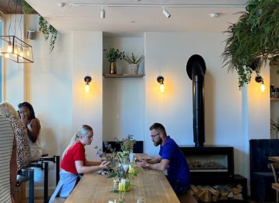 jersey/saint-john/restaurant/locke-s