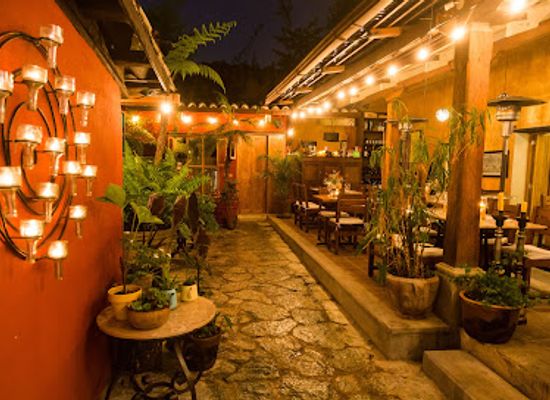 guatemala/antigua-guatemala/restaurant/como-como