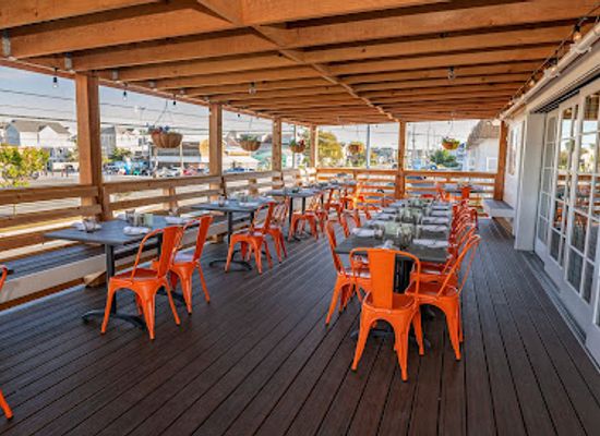 delaware/the-coastal-plain/restaurant/matt-s-fish-camp-fenwick
