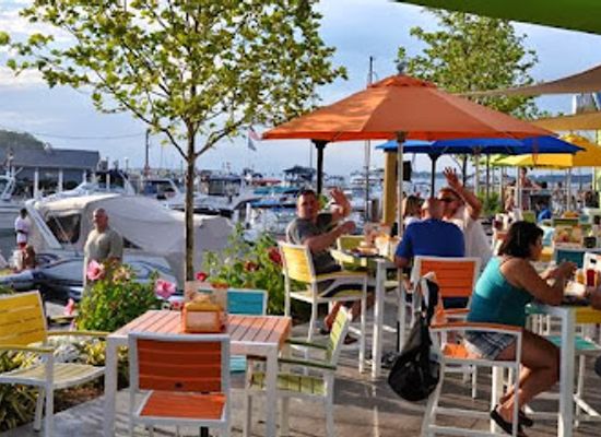 ohio/put-in-bay/restaurant/the-keys-put-in-bay