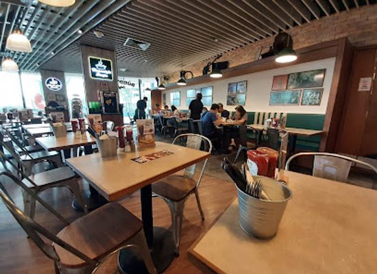 singapore/punggol/restaurant/buddy-hoagies-steak-grill-restaurant-waterway-point