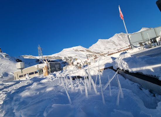 switzerland/valais/restaurant/bergrestaurant-felskinn
