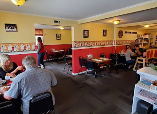 michigan/the-thumb/restaurant/roxanne-s