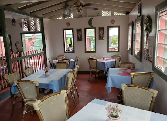 british-virgin-islands/west-end/restaurant/ekaete-pink-corner