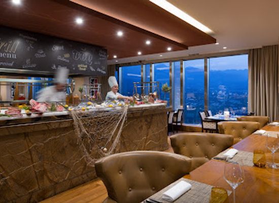 kazakhstan/trans-ili-alatau/restaurant/vista