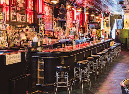 michigan/grand-rapids/west-side-connection/restaurant/stella-s-lounge