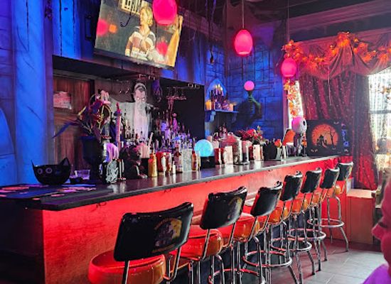 new-york/long-island/restaurant/haunted-house-of-hamburgers