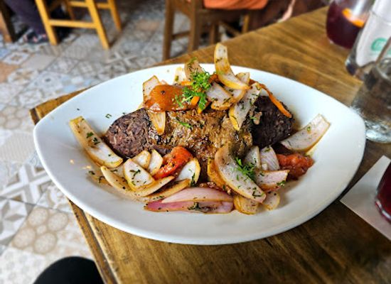 peru/andean-highlands/restaurant/isolina