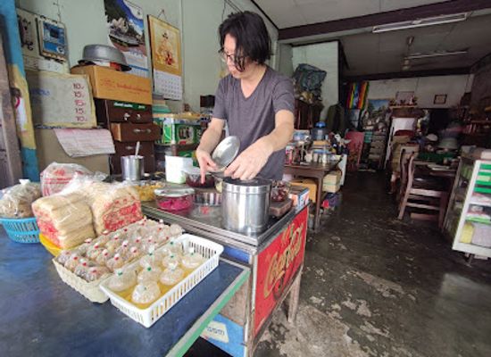 thailand/ranong/restaurant/nam-tao-hu-rai-thiam-than