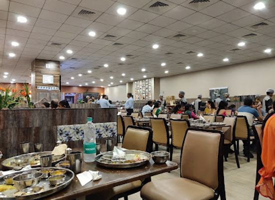 india/vadodara/restaurant/sasumaa-s-multi-cuisine-restaurant-gujarati-thali