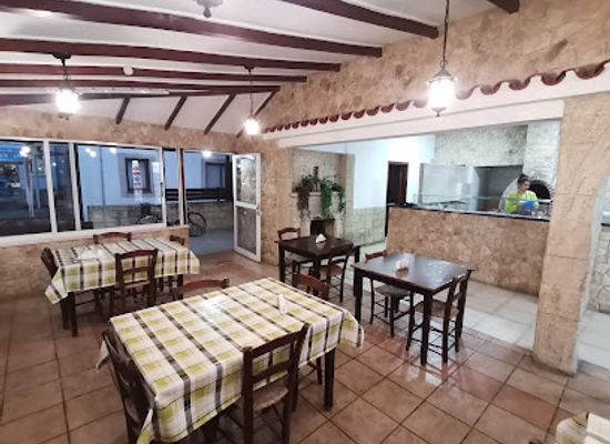 cyprus/polis-chrysochous/restaurant/aris-lahmajoun