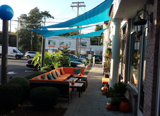 connecticut/fairfield-county/restaurant/flipside-burgers-bar