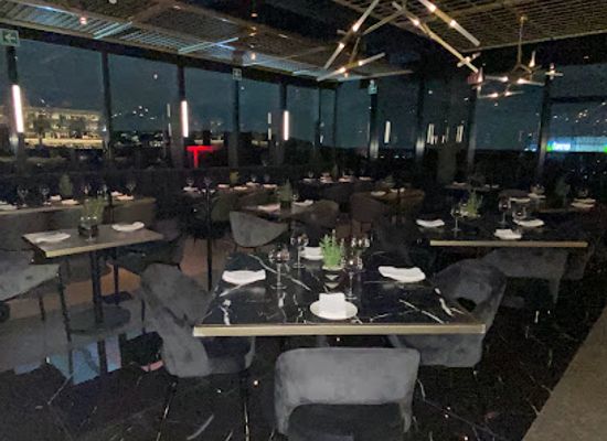 mexico/monterrey/valle-oriente/restaurant/signature-room-restaurant-bar-famous-rooftop