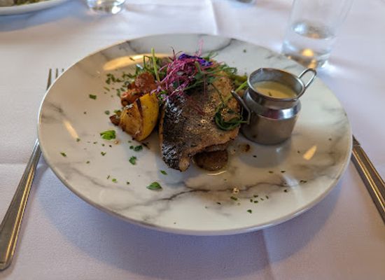 united-kingdom/glamorgan/restaurant/frolics