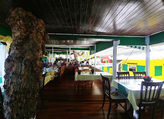 trinidad-and-tobago/st-george-east/restaurant/jemma-s-treehouse
