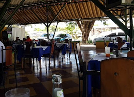 costa-rica/nicoya-peninsula/restaurant/chari-s-bar-y-restaurante