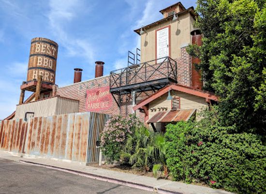 arizona/black-mesa/restaurant/bobby-q-bbq-restaurant-and-steakhouse