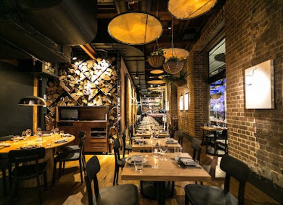 australia/new-england/restaurant/pony-dining-the-rocks