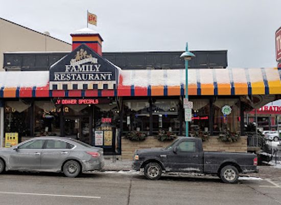 canada/niagara-falls/clifton-hill/restaurant/clifton-hill-family-restaurant