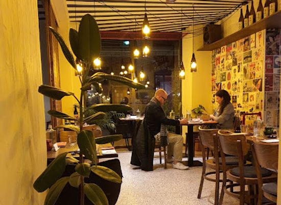 czechia/brno/restaurant/manya-sushi-sake-izakaya