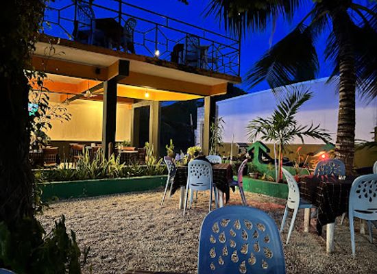 maldives/fuvahmulah-island/restaurant/real-breeze-restaurant