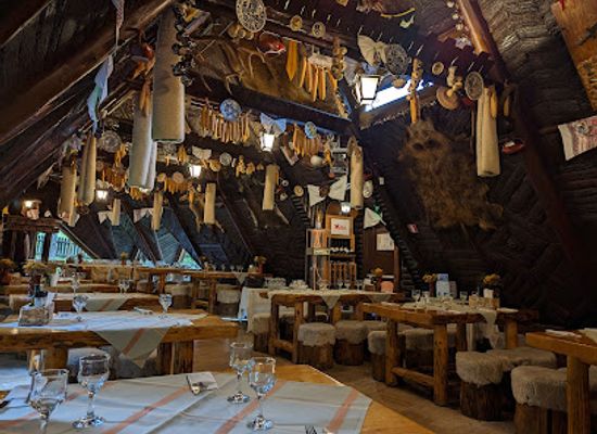 romania/moldova-area/restaurant/restaurant-sura-dacilor