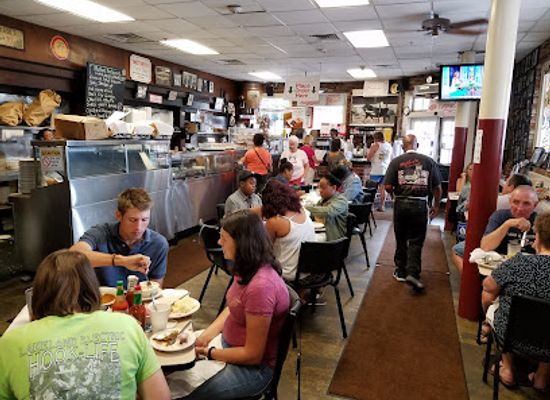 louisiana/new-orleans/restaurant/mother-s-restaurant