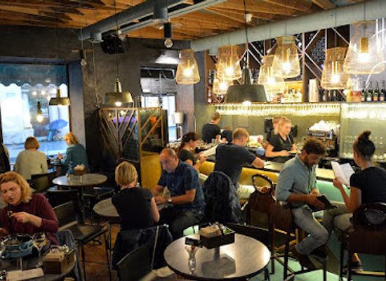lithuania/vilnius/restaurant/selfish-bistro-vilnius