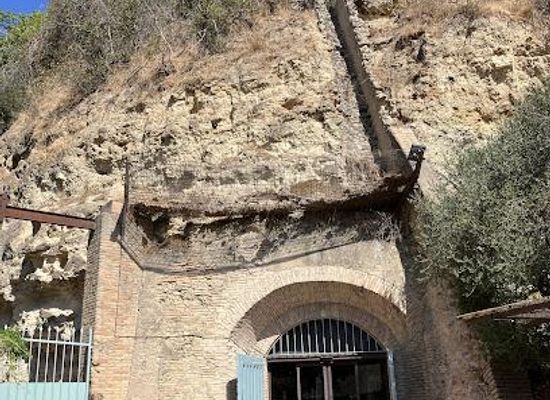 italy/rome/restaurant/cantina-castello-di-torre-in-pietra