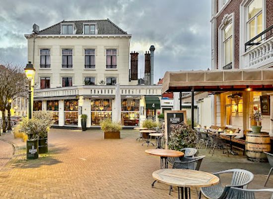 netherlands/south-holland/restaurant/publique