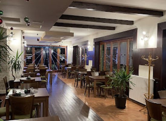 hungary/transdanubia/restaurant/kalman-panzio