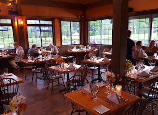 vermont/killington-resort/restaurant/the-foundry-at-summit-pond
