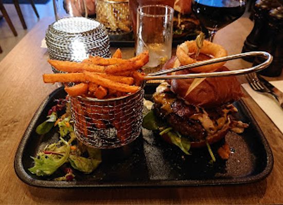 norway/akershus/restaurant/americana-grill-bar