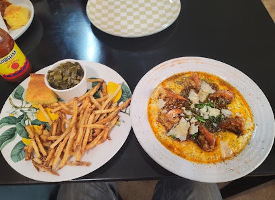 arkansas/texarkana/restaurant/blue-water-bayou-wing-masters