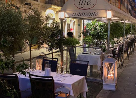 italy/rome/restaurant/life-ristorante