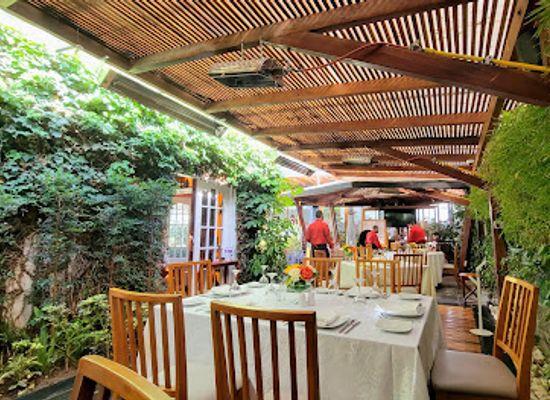 ecuador/quito/restaurant/carmine
