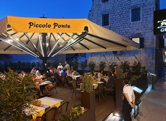 croatia/trogir/restaurant/piccolo-ponte